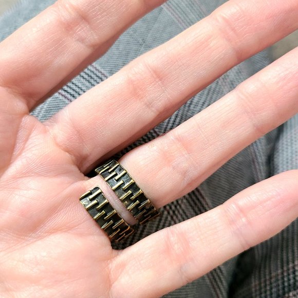 One of kind zipper shape metal ring. Unisex. - Picture 10 of 10